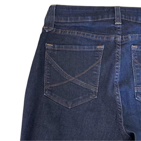 NYDJ Size 6 Blue Denim Lift & Tuck Marilyn Straight Jeans Style #10063 - Picture 5 of 6